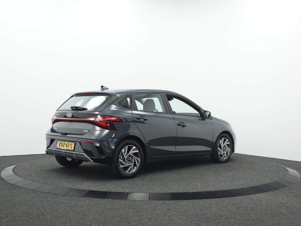 Hyundai i20 1.0 T-GDI Comfort | Navigatie | Camera | Cruise, Auto's, Keurmerk '100% Onderhouden', 12 maanden, Gebruikt, Euro 6