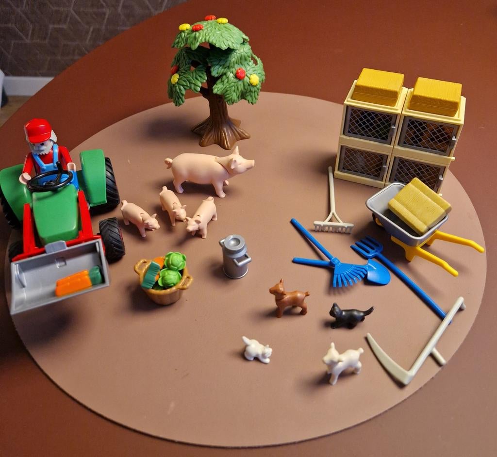 Playmobil boer op tractor met toebehoren, Ophalen of Verzenden, Zo goed als nieuw