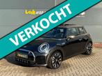 Mini Mini Electric Yours 33 kWh *pano *carplay *camera *leer, Gebruikt, 33 kWh, 4 stoelen, Zwart