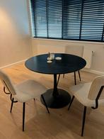 Ronde eettafel met boucle stoelen, Huis en Inrichting, Tafels | Eettafels, Ophalen, Overige materialen, 50 tot 100 cm, Rond