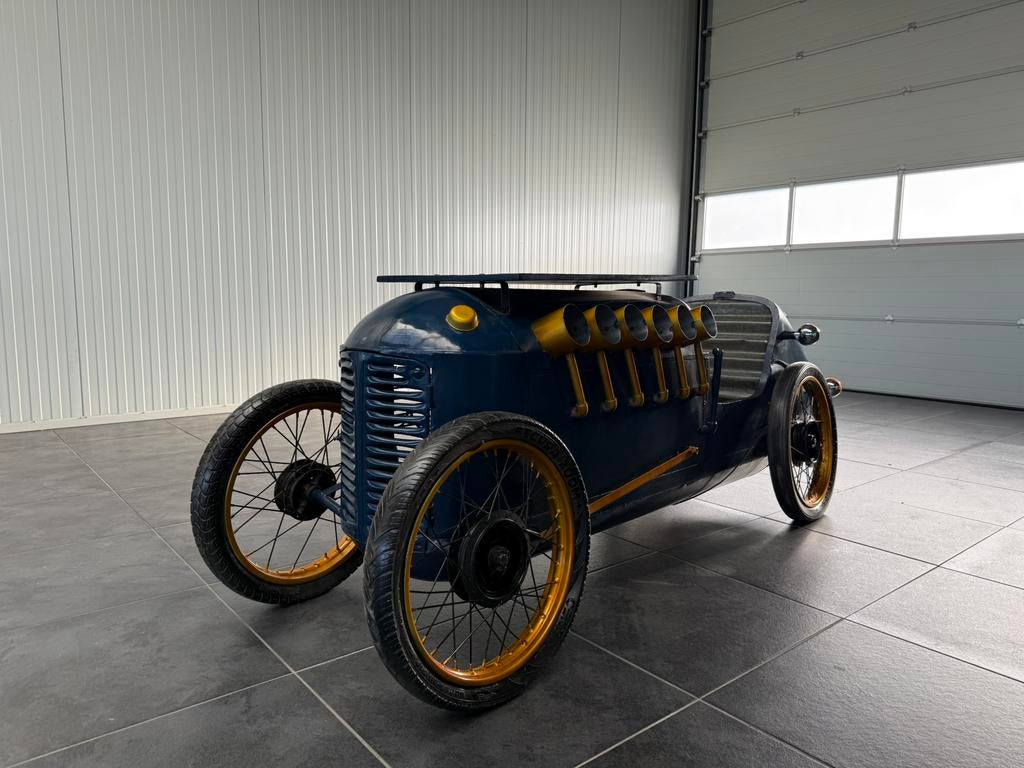 Automobiel Salontafel/bar handgemaakt, Huis en Inrichting, Tafels | Salontafels, Ophalen, 200 cm of meer, 50 tot 100 cm, Zo goed als nieuw