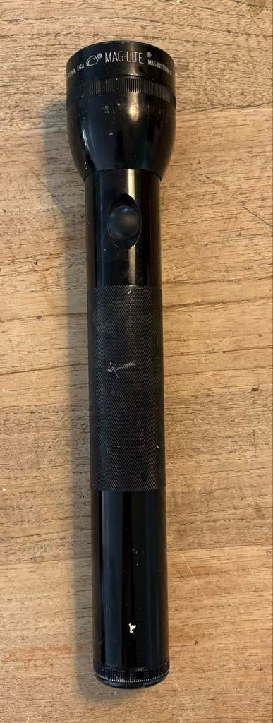 Mag-Lite zaklamp drie baterijen, Caravans en Kamperen, Zaklampen, Ophalen of Verzenden, Gebruikt, Batterij