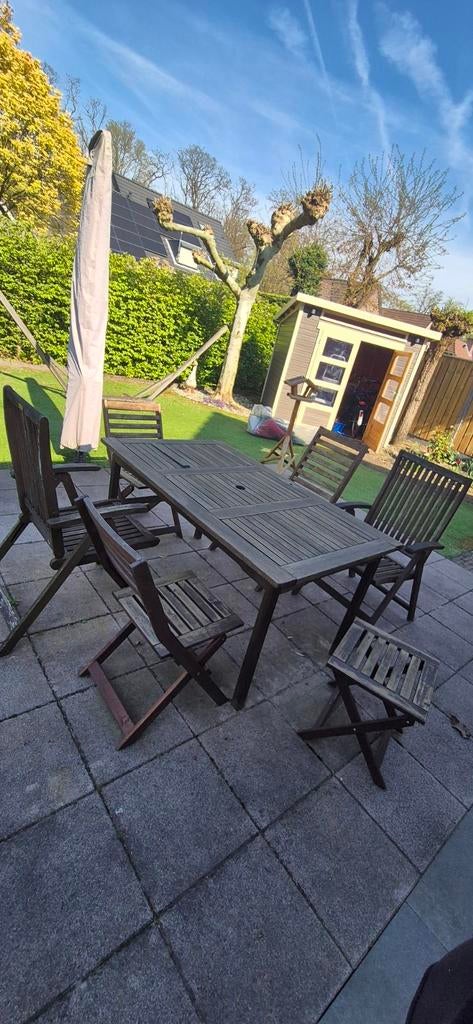 Houten Tuinset met 5 Stoelen en bijzet tafel, Ophalen, 4 zitplaatsen, Gebruikt, Hardhout