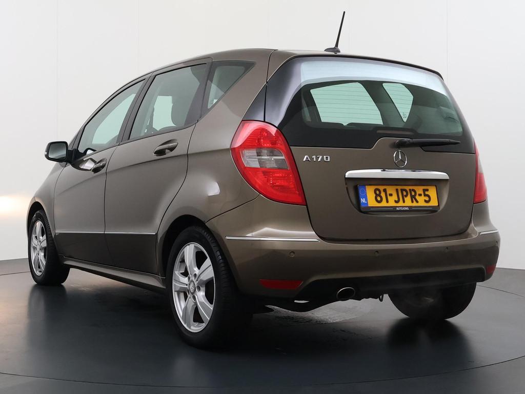 Mercedes-Benz A-klasse 170 Avantgarde 2e eigenaar | Airco |, Gebruikt, Zwart, 4 cilinders, Bruin