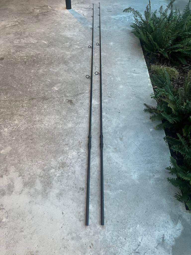 2 Ultimate Adventure Carp II Hengels 12ft 3-delig, Ophalen of Verzenden, Gebruikt, Werphengel