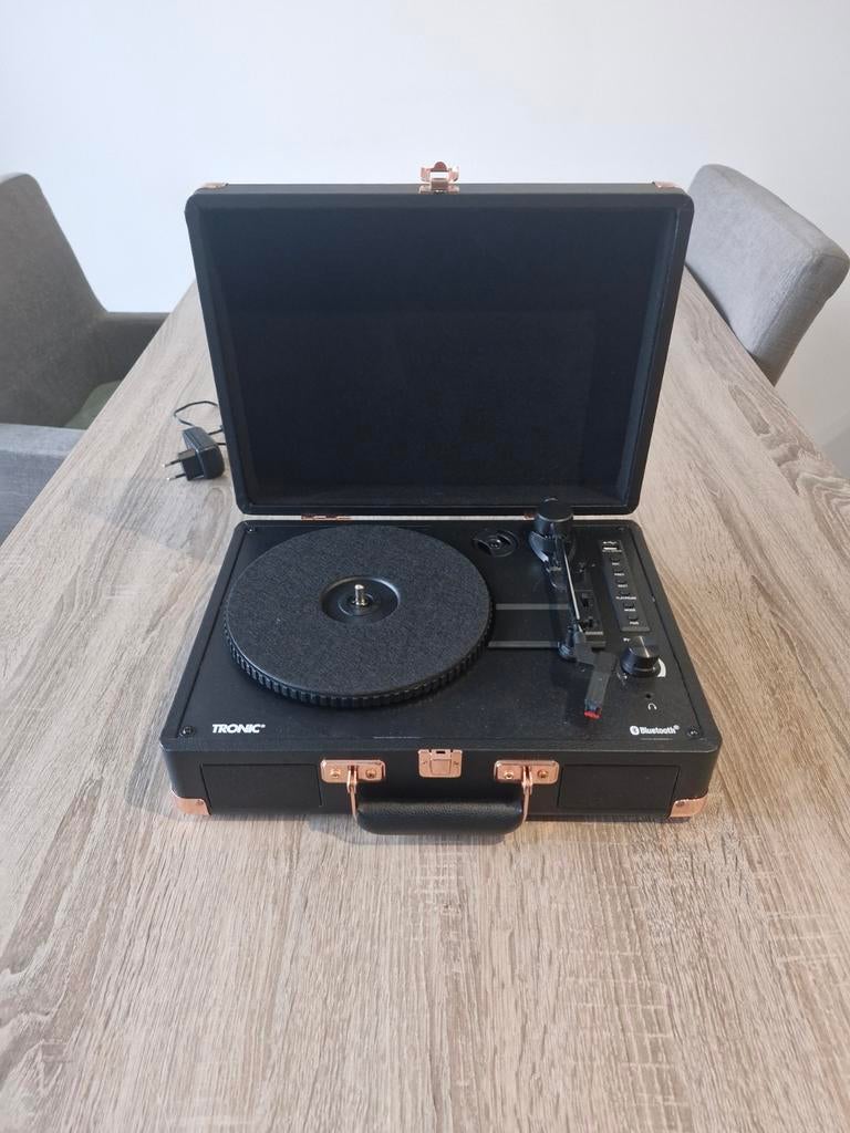 Platenspeler koffer met ingebouwde speakers - ZGAN, Ophalen of Verzenden, Zo goed als nieuw, Platenspeler, Overige merken