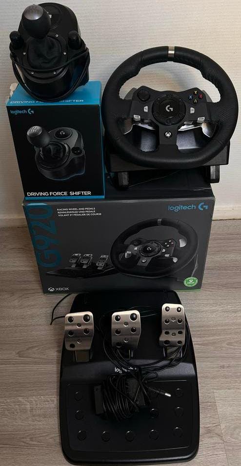 Logitech g920 Racestuur + Shifter, Spelcomputers en Games, Ophalen, Zo goed als nieuw, Stuurtje of Sportattribuut, Xbox Original
