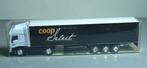 Model vrachtauto met COOP oplegger, Hobby en Vrije tijd, Modelauto's | 1:87, Ophalen of Verzenden, Nieuw, Bus of Vrachtwagen, Overige merken