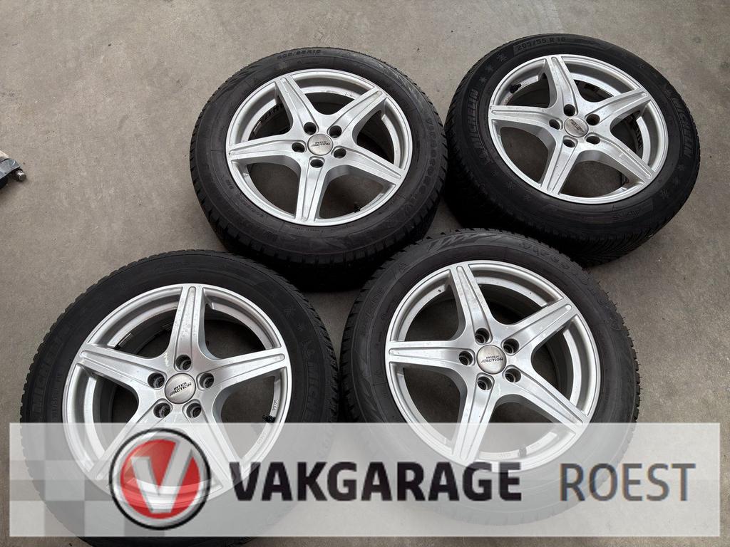 Winterbanden + velgen Opel Astra 5x105 205/55 R16 + TPMS, Auto-onderdelen, Banden en Velgen, Ophalen, Gebruikt, -, Banden en Velgen