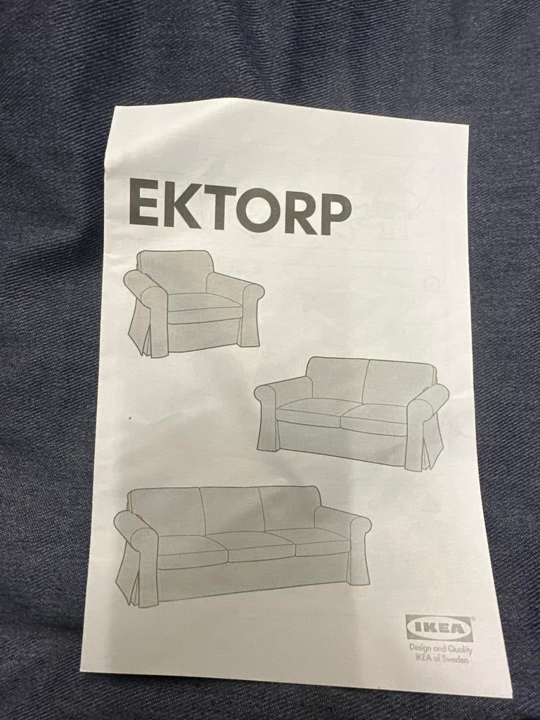 We hebben 2 IKEA Ektorp Kussenhoes 2-zitsbank 69.50 per stuk, Voorheuvel 48, Blauw, Nieuw, Ophalen of Verzenden