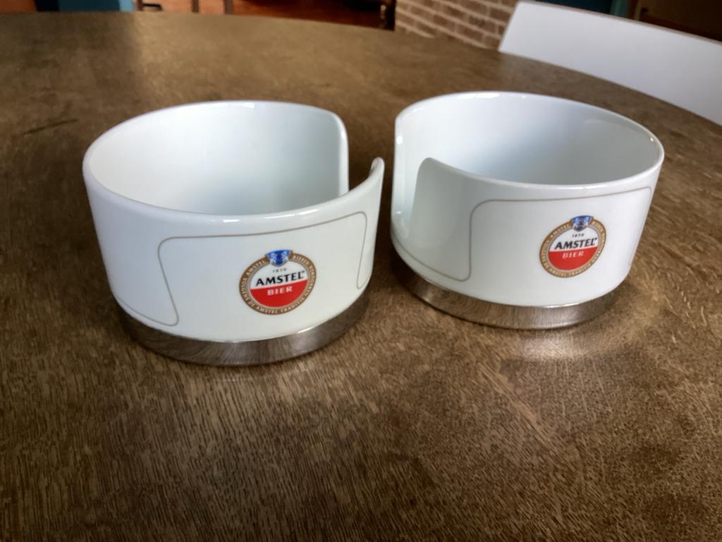 Porselein Amstel Bier viltjeshouder met RVS verzwaarde voet, Ophalen of Verzenden, Nieuw, Gebruiksvoorwerp