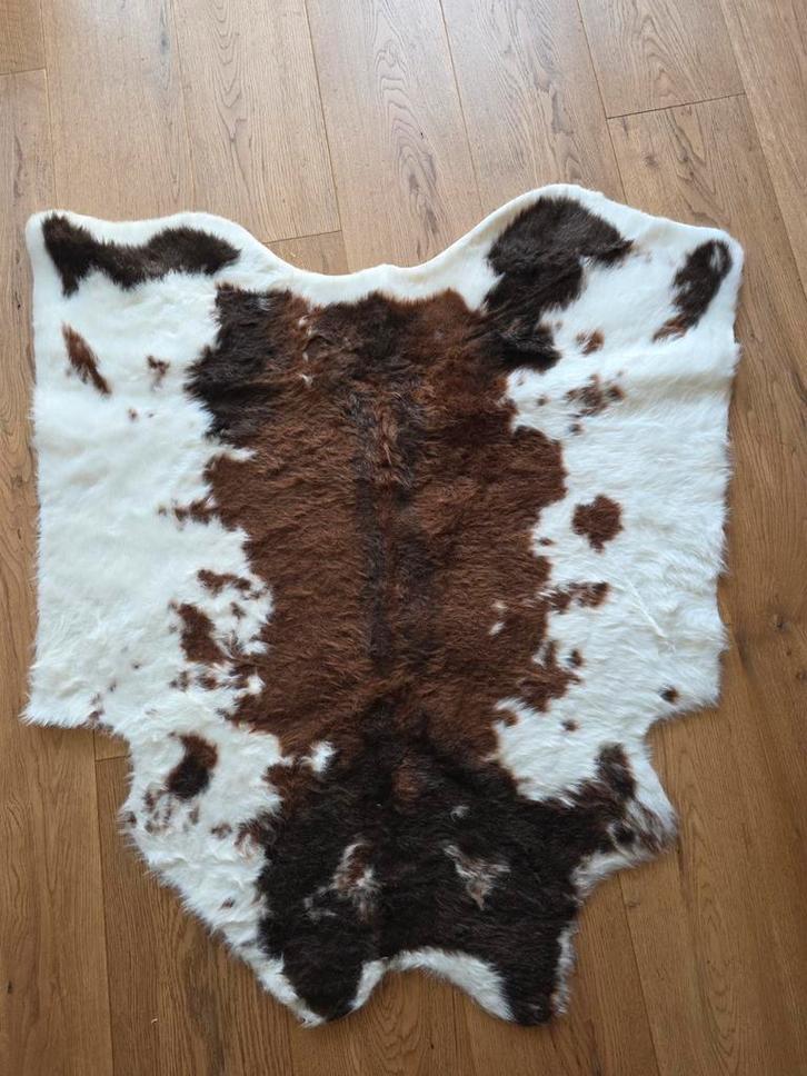 Decoratief Koeienhuid Vloerkleed - Bruin/Wit, Huis en Inrichting, Stoffering | Tapijten en Kleden, Gebruikt, 100 tot 150 cm, 100 tot 150 cm