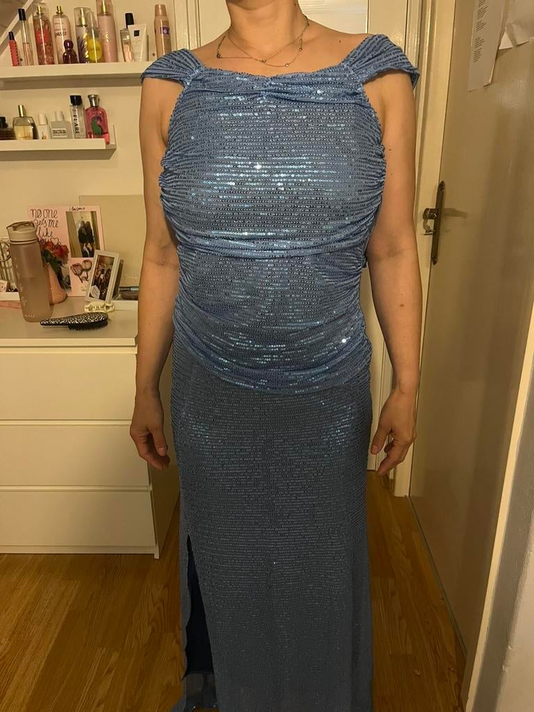 Licht blauwe gala jurk met split, Galajurk, Blauw, Ophalen of Verzenden, Zo goed als nieuw