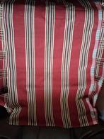 Te koop lap stof  is45cm breed. Om kussens en voetenbakje  t, Ophalen of Verzenden, Vierkant