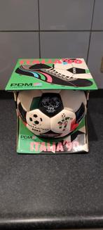 Vintage Italia '90 WK Voetbal in originele doos, Verzamelen, Ophalen, Zo goed als nieuw, Overige sporten, Overige typen