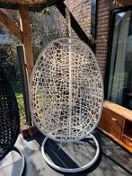 Tuinstoel ei/hangstoel, Huis en Inrichting, Ophalen, Zo goed als nieuw, Wit, Eén