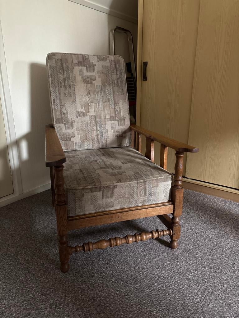 Oude rookstoel, Antiek en Kunst, Antiek | Meubels | Stoelen en Banken, Ophalen