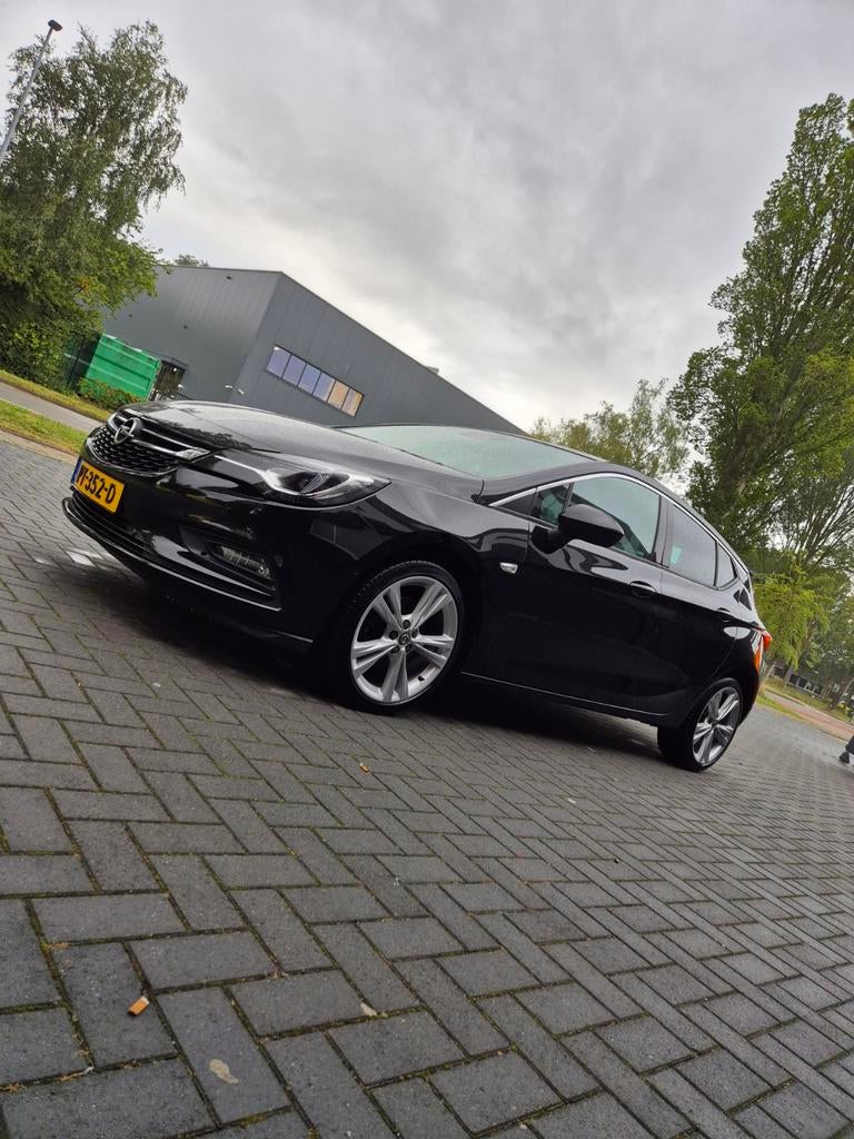 Opel Astra 1.6 Cdti 118KW BiTurbo  2017 Zwart, Auto's, Voorwielaandrijving, 4 cilinders, 160 pk, Leder en Stof