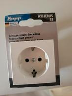 Kopp Athenis 55 geaard stopcontact, Doe-het-zelf en Verbouw, Elektra en Kabels, Ophalen of Verzenden