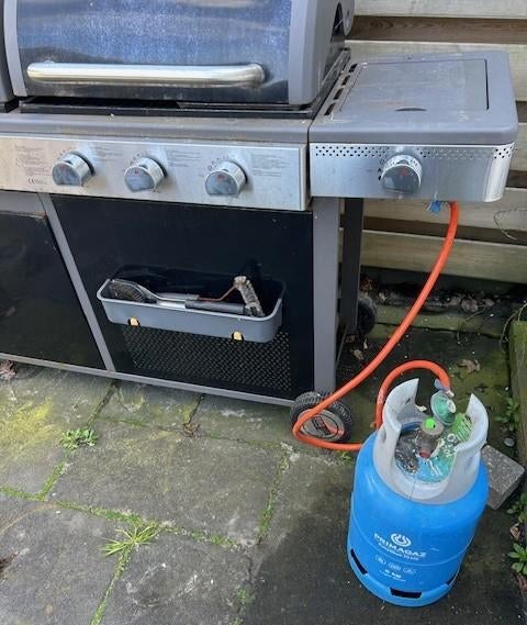 bbq voor houtskool en gas, Ophalen, Gebruikt
