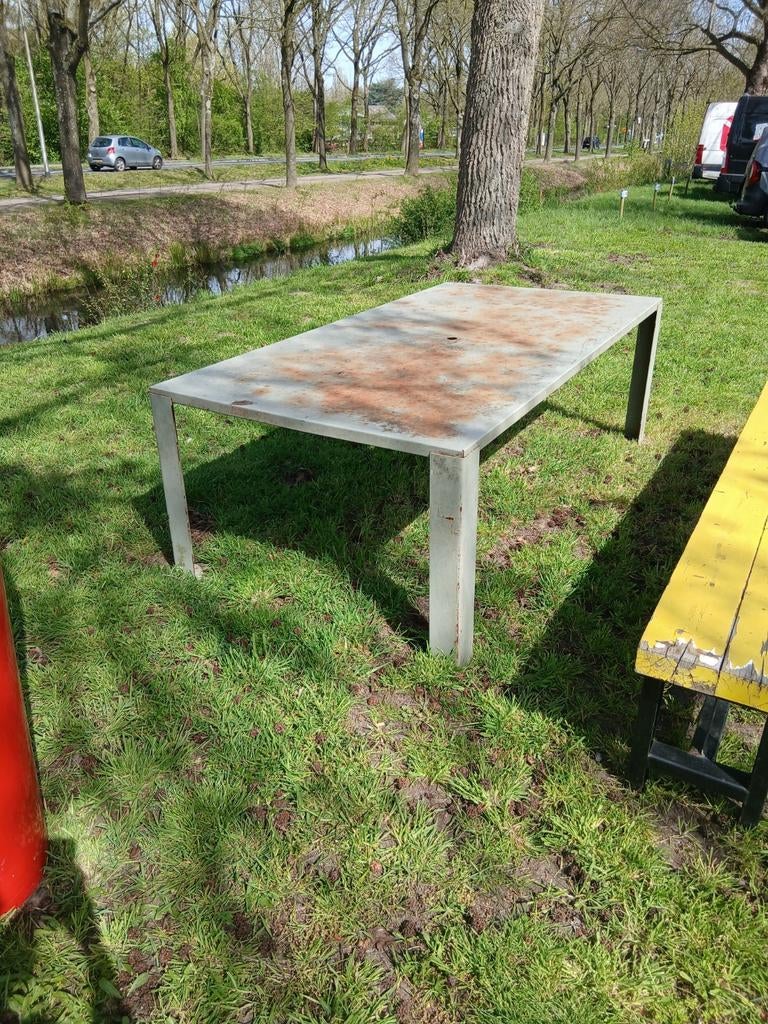 Ijzeren tuintafel buitentafel design werkbank 220x114x73 cm, Tuin en Terras, Tuintafels, Ophalen, Gebruikt, Buitenleven, Metaal