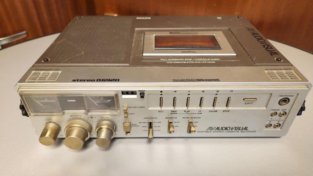 Philips Stereo D6920 Draagbare Cassetterecorder, Audio, Tv en Foto, Cassettedecks, Ophalen of Verzenden, Enkel, Philips, Tape counter