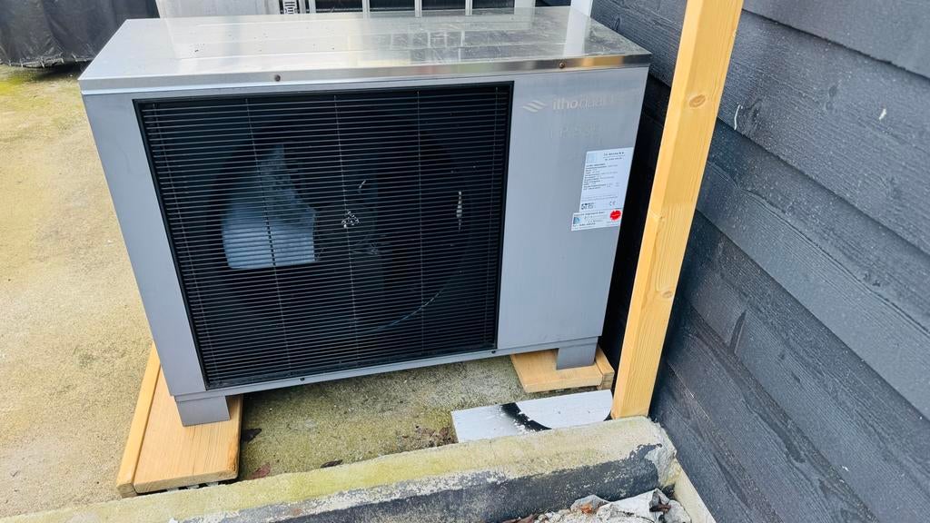 Itho Daalderop HP-S 95 warmtepomp binnen- en buitendeel, Ophalen, Overige typen, Zo goed als nieuw, 60 tot 150 cm