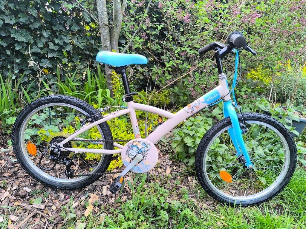 Btwin  Meisjesfiets. Zo goed als nieuw! 20 inch., Fietsen en Brommers, Fietsen | Kinderfietsjes, Ophalen, Zo goed als nieuw, 20 inch of meer
