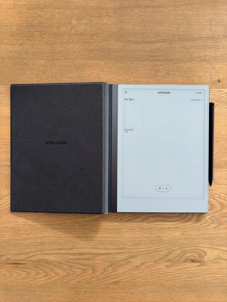 reMarkable 2 + Marker Plus + Book Cover | Nieuwstaat + bon, Computers en Software, Tekentablets, Zo goed als nieuw, Ophalen of Verzenden