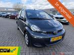 Toyota Aygo 1.0-12V Comfort,5drs,1e eigenaar, Voorwielaandrijving, Metallic lak, Gebruikt, 4 stoelen