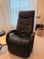 Zo goed als nieuwe Sanyo massagestoel, Huis en Inrichting, 100 tot 125 cm, Leer, Ophalen of Verzenden, Zo goed als nieuw