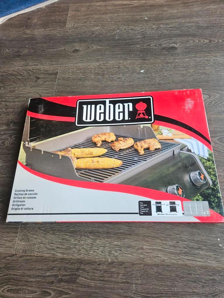 Grillroosters voor Weber 2 stuks 60,40 x 44,30 cm nieuw., Ophalen of Verzenden, Nieuw