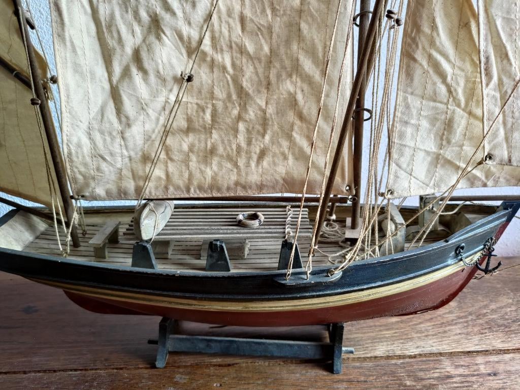 Model van een Franse viskotter., Hobby en Vrije tijd, Modelbouw | Boten en Schepen, Ophalen