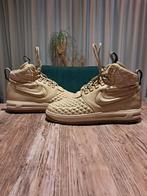 Nike Lunar Force Duckboot 'Linen' Size 42,5, Bruin, Nike, Ophalen of Verzenden, Sneakers of Gympen