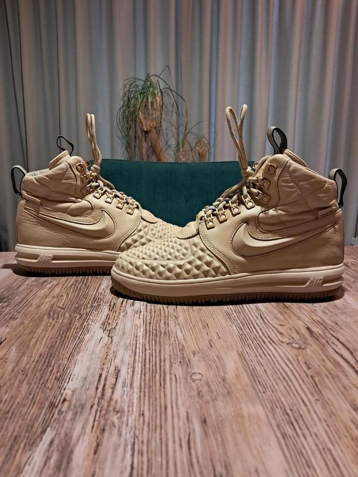 Nike Lunar Force Duckboot 'Linen' Size 42,5, Kleding | Heren, Schoenen, Gedragen, Sneakers of Gympen, Bruin, Ophalen of Verzenden