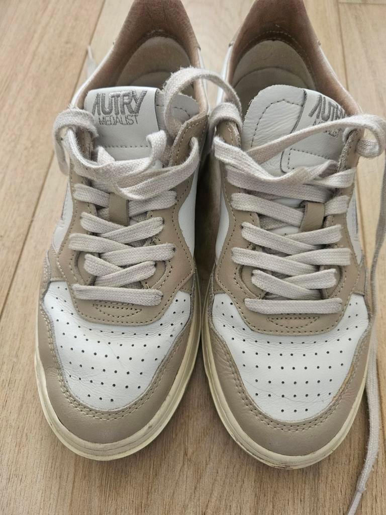 Autry Medalist sneakers maat 38, Wit, Ophalen of Verzenden, Autry, Sneakers of Gympen