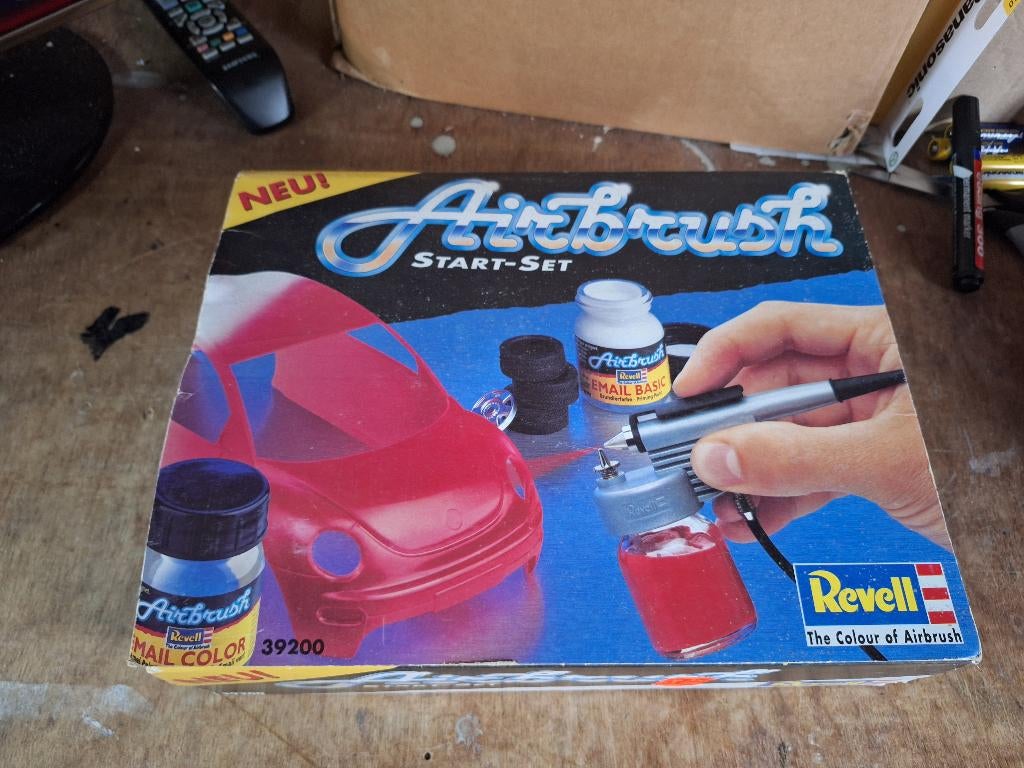 Vintage Revell bouwnodellen Airbrush set in doos 1997, Auto, Revell, Groter dan 1:32, Ophalen of Verzenden