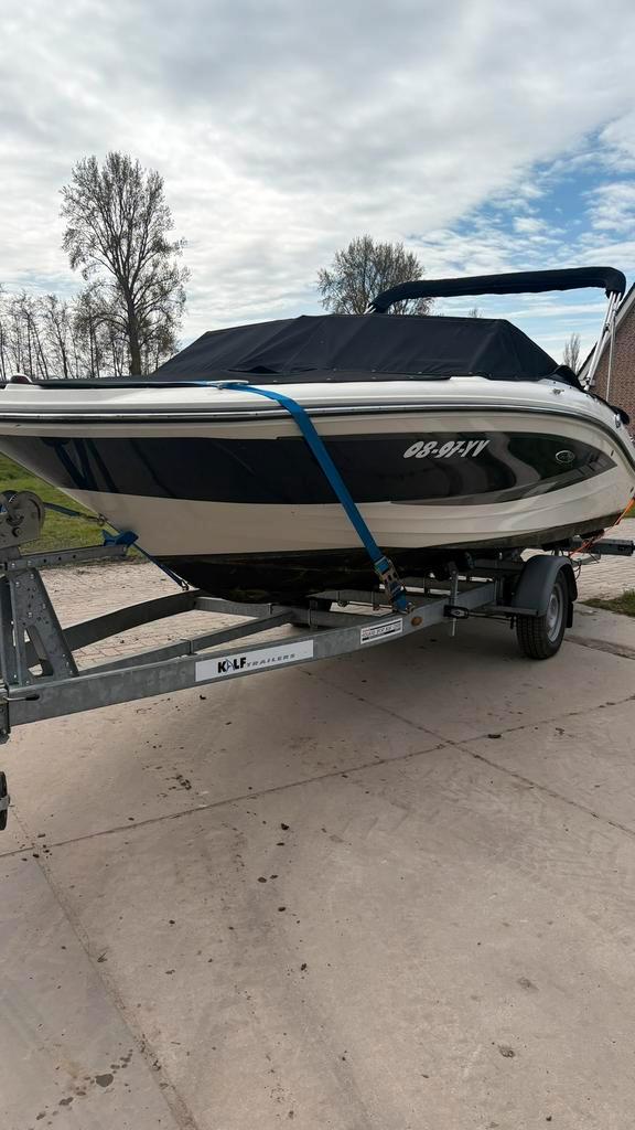 Sea Ray 19 SPX - VOLLEDIG NIEUWE MOTOR - Vaarklaar, Watersport en Boten, Speedboten, Gebruikt, 3 tot 6 meter, Benzine, 120 tot 200 pk