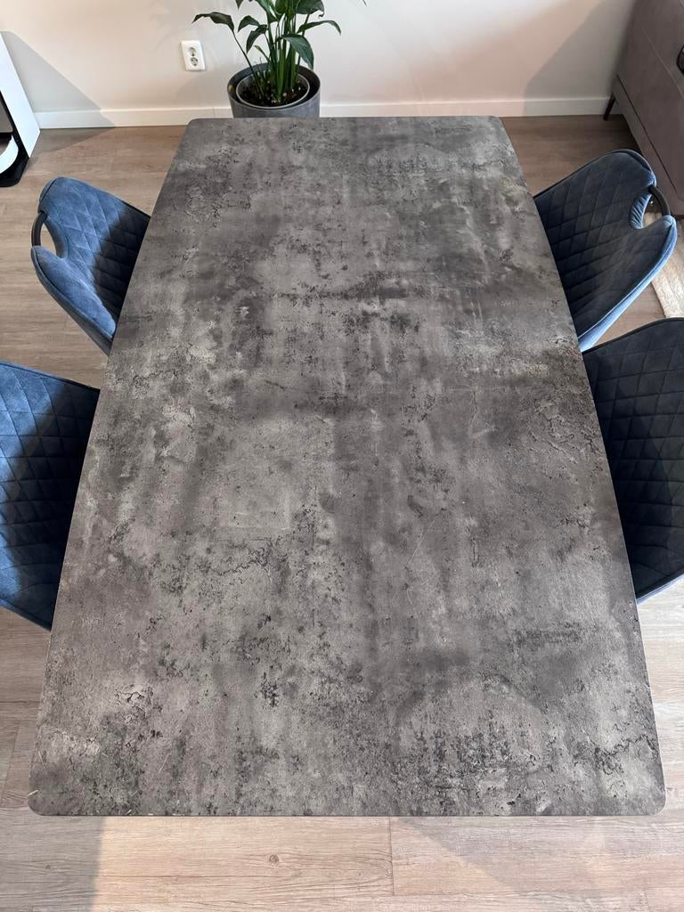 Moderne eetkamertafel 160x90cm - Betonlook, Huis en Inrichting, Tafels | Eettafels, Ophalen, Gebruikt, 50 tot 100 cm, Vier personen