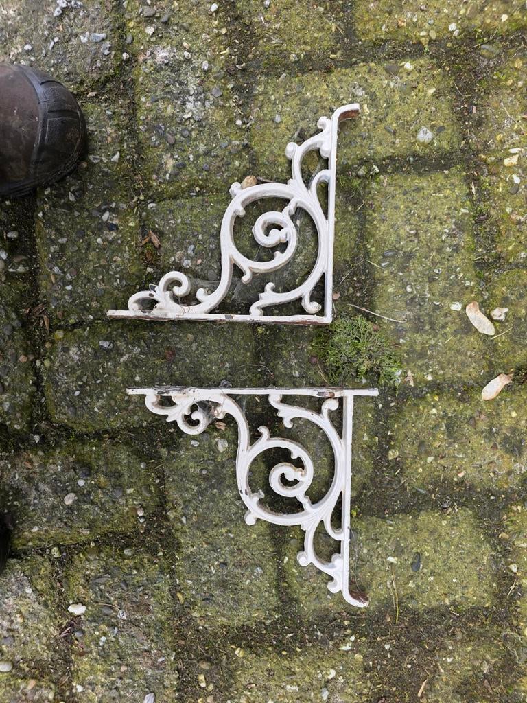 Decoratieve Gietijzeren Plankdragers - 20x23 cm, Ophalen