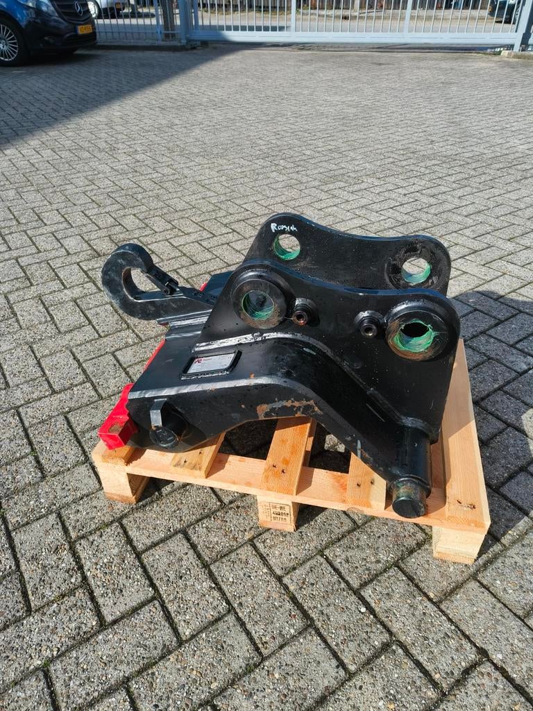 Snelwissel CW30 Liebherr, Zakelijke goederen, Machines en Bouw | Onderdelen, Ophalen of Verzenden