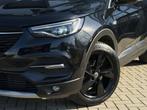Opel Grandland X 1.2 Turbo PANO / CARPLAY / CAMERA / AUTOMAA, Auto's, Opel, Gebruikt, Euro 6, Zwart, Bedrijf
