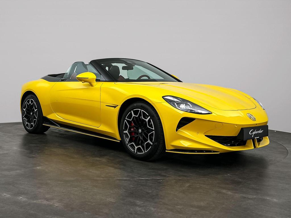 MG MG Cyberster Trophy Extended Range 77kWh | Showroommodel, Auto's, MG, Cabriolet, 340 pk, Nieuw, 2 stoelen