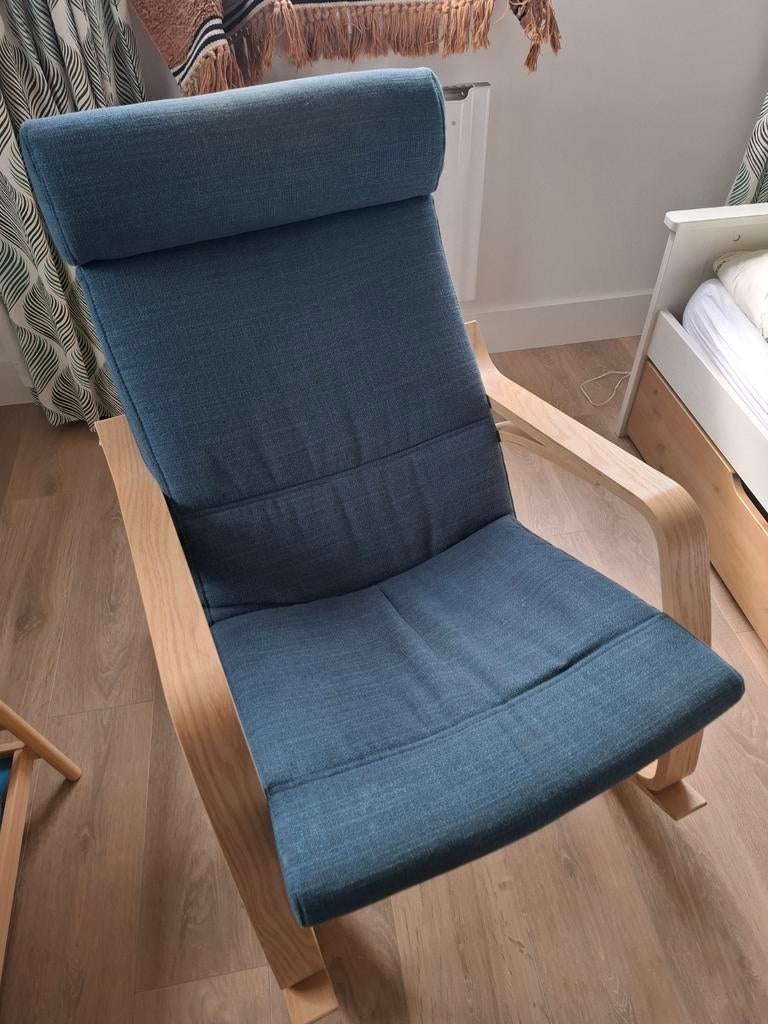 Ikea Poang schommelstoel, Huis en Inrichting, Stoelen, Ophalen, Zo goed als nieuw, Blauw, Eén