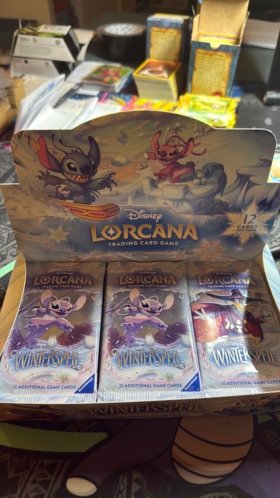 Lorcana winterspell set 11 pakjes, Hobby en Vrije tijd, Ophalen of Verzenden, Zo goed als nieuw