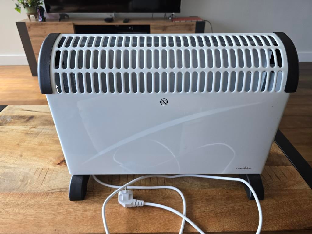 Nedis Convector Kachel - 2000W - Wit, 30 tot 80 cm, Kachel, Ophalen of Verzenden, Zo goed als nieuw