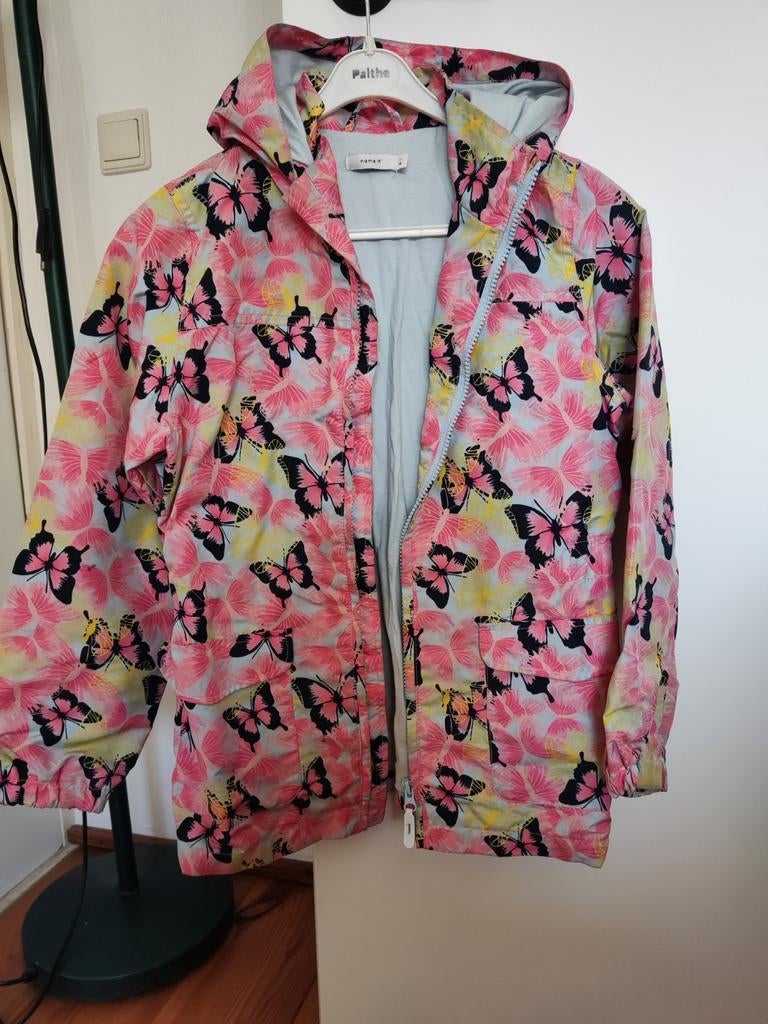 Fleurige zomerjas/ regenjas maat 146. Name It. Meisjes, Gebruikt, Meisje, Ophalen of Verzenden, Name It