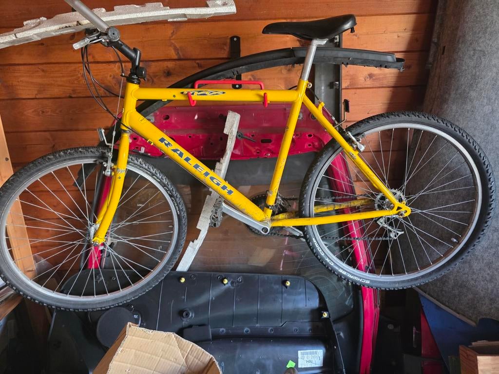Raleigh Mountainbike - Geel, Gebruikt, Fietsen en Brommers, Fietsen | Heren | Herenfietsen, Overige merken, Gebruikt, Velgrem