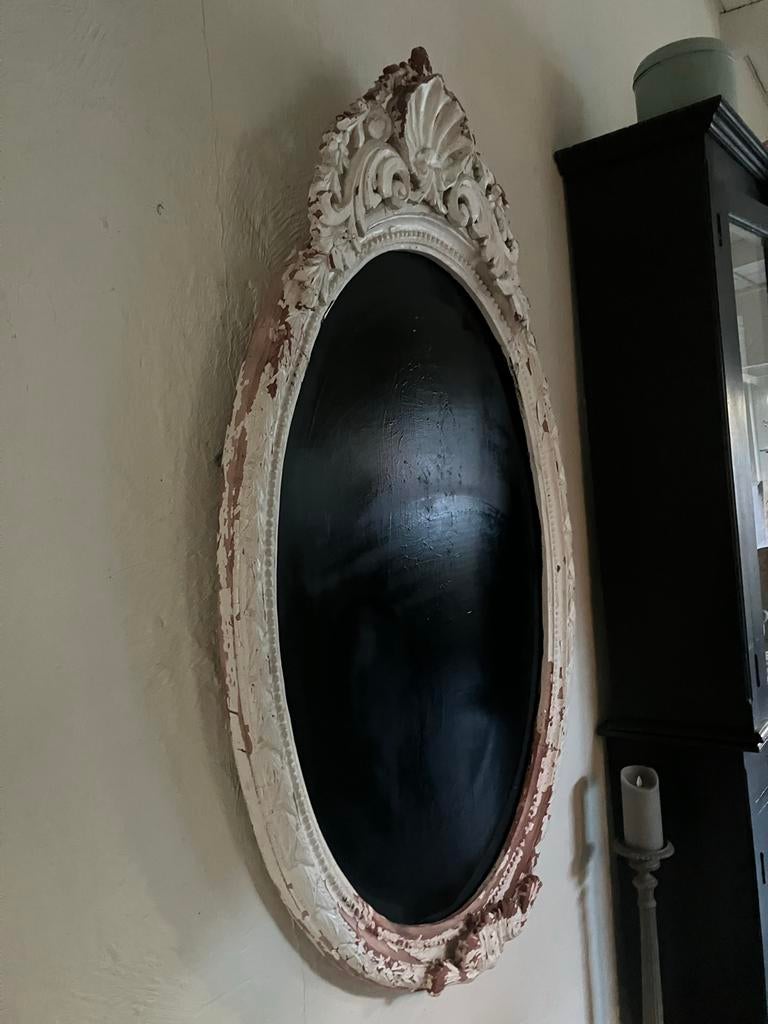 Krijtbord met sierlijke brocante lijst., Antiek en Kunst, Ophalen of Verzenden, Ovaal, 50 tot 100 cm, 100 tot 150 cm