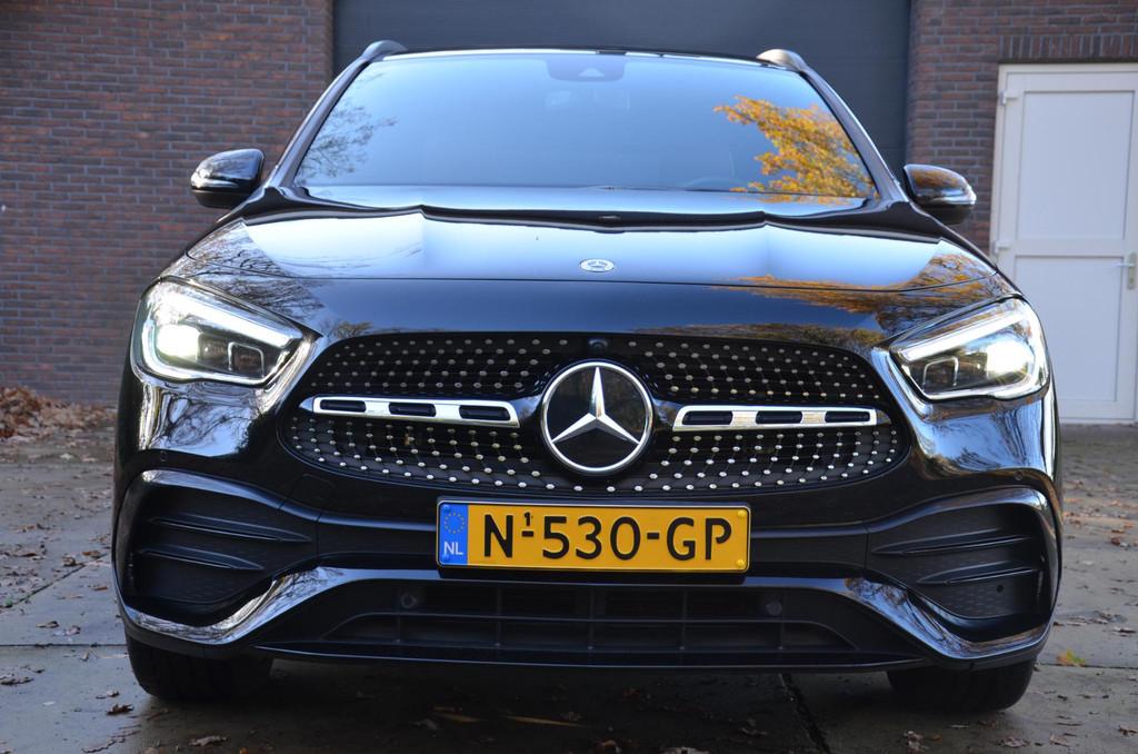 Mercedes-Benz GLA-klasse 200 AMG Line Automaat/Navi/Pdc/Ecc/, Stof, 4 cilinders, Origineel Nederlands, SUV of Terreinwagen
